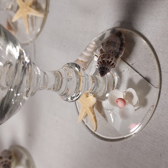 Handmade Shell Art Cognac Glasses Wine Glasses Set of 4 - Picture 5 of 8